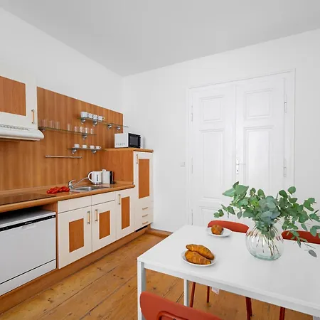 Enjoy Downtown Boutique #12 By Goodnite Cz Apartamento Brno