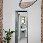 Enjoy Downtown Boutique #12 By Goodnite Cz 아파트 *