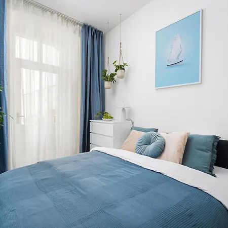 Enjoy Downtown Boutique #12 By Goodnite Cz Apartment