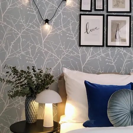 Apartment Enjoy Downtown Boutique #12 By Goodnite Cz