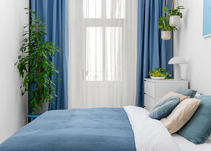 Apartment Enjoy Downtown Boutique #12 By Goodnite Cz *