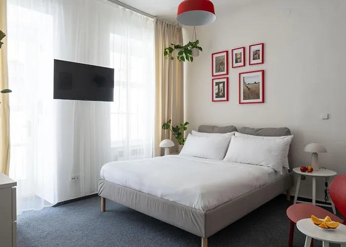 Enjoy Downtown Boutique #12 By Goodnite Cz Apartment