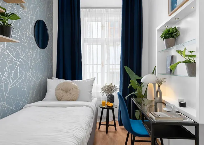Enjoy Downtown Boutique #12 By Goodnite Cz Apartment