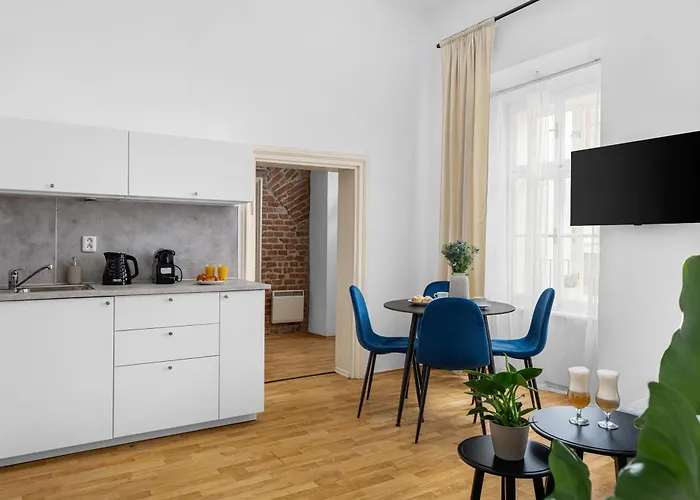 Apartment Enjoy Downtown Boutique #12 By Goodnite Cz
